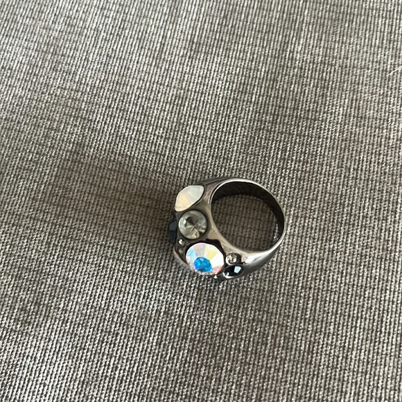 Chunky Ring with Stones - Picture 6 of 8